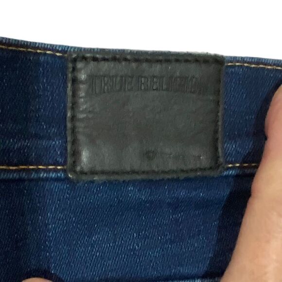 JOAN SMALLS X TRUE RELIGION - SIZE 28 - MID RISE, FLARE DARK WASH JEANS - B23 - Picture 8 of 14